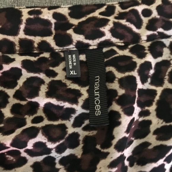 women’s blouse - Picture 3 of 3